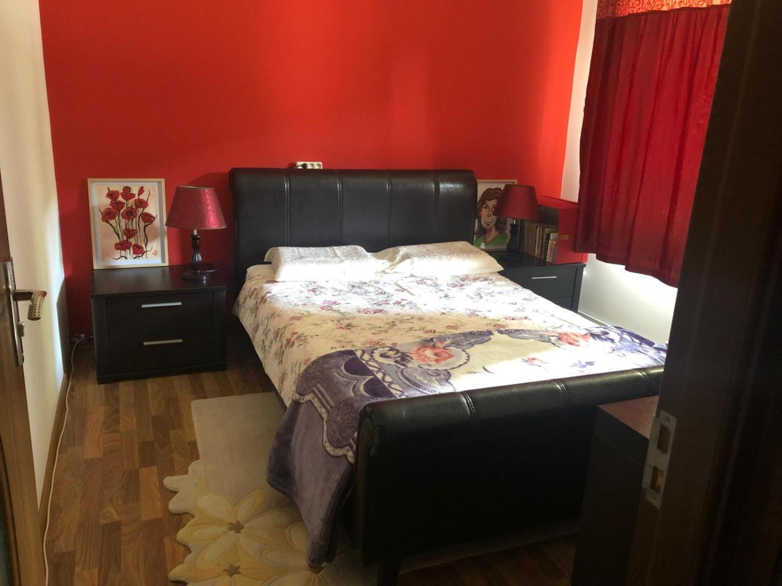 Apartament Cu 3 Camere La Poala Muntilor Fagaras Victoria  Exterior photo